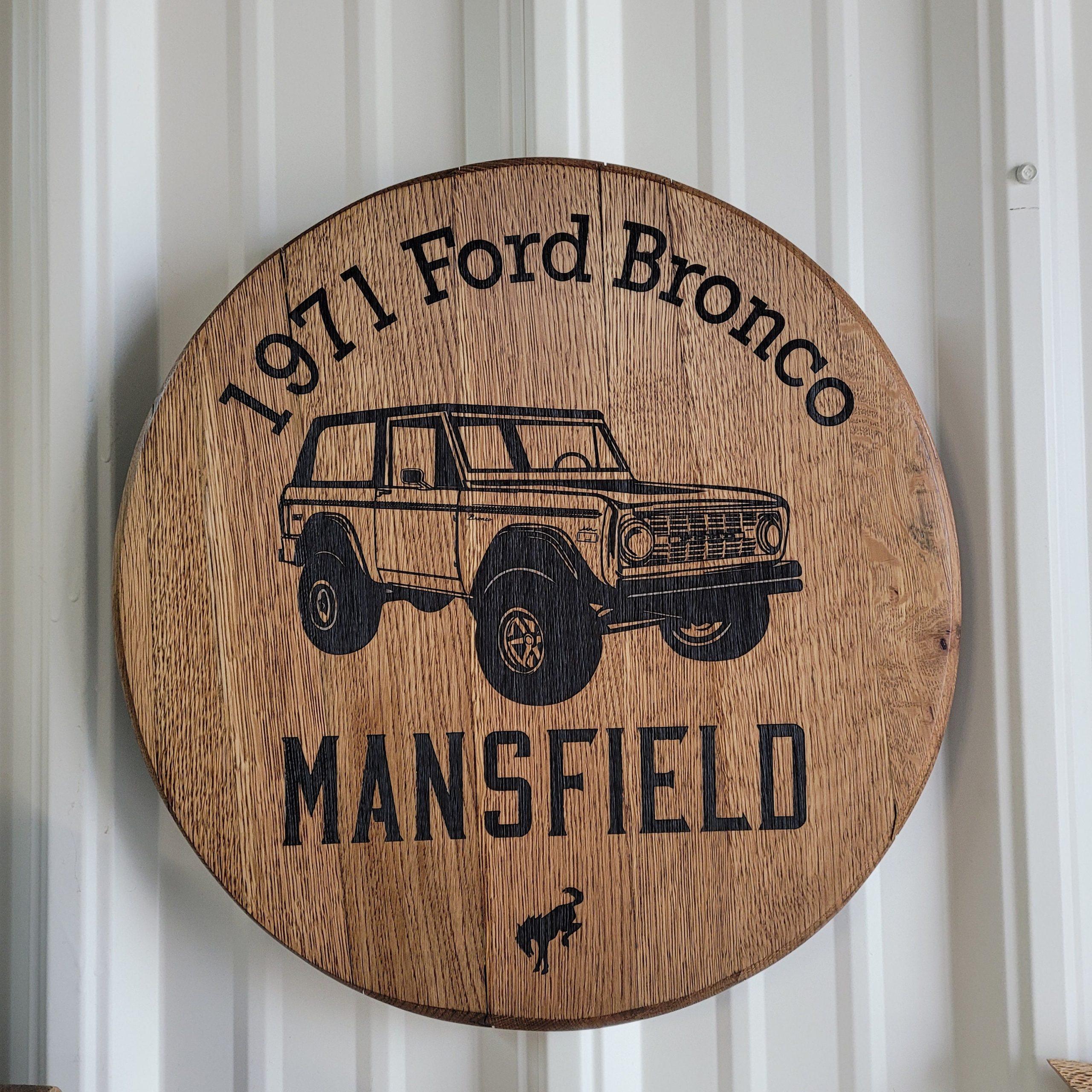 Personalized Bourbon Barrel Lid Sign: Rustic Monogram - Image 3