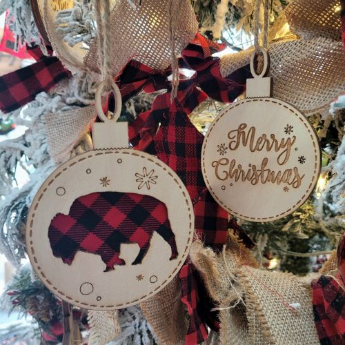 il_fullxfull.5756165918_p5b2.jpg Personalized Buffalo Plaid Christmas Ornament: Engraved Wooden Bison Cutout