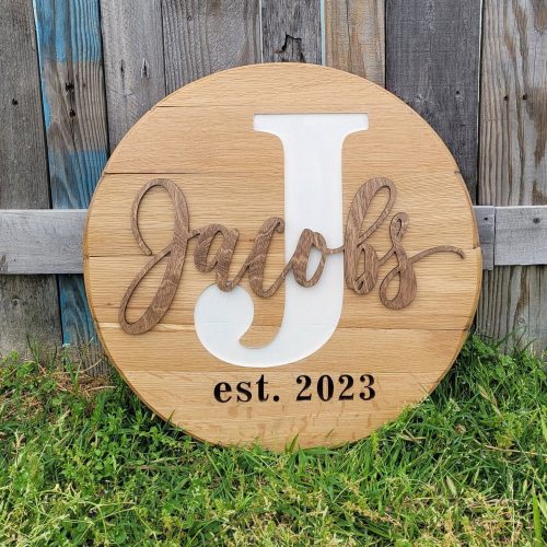il_fullxfull.5785890989_f2ht.jpg Personalized Bourbon Barrel Lid Sign: Rustic Family Name & State Art