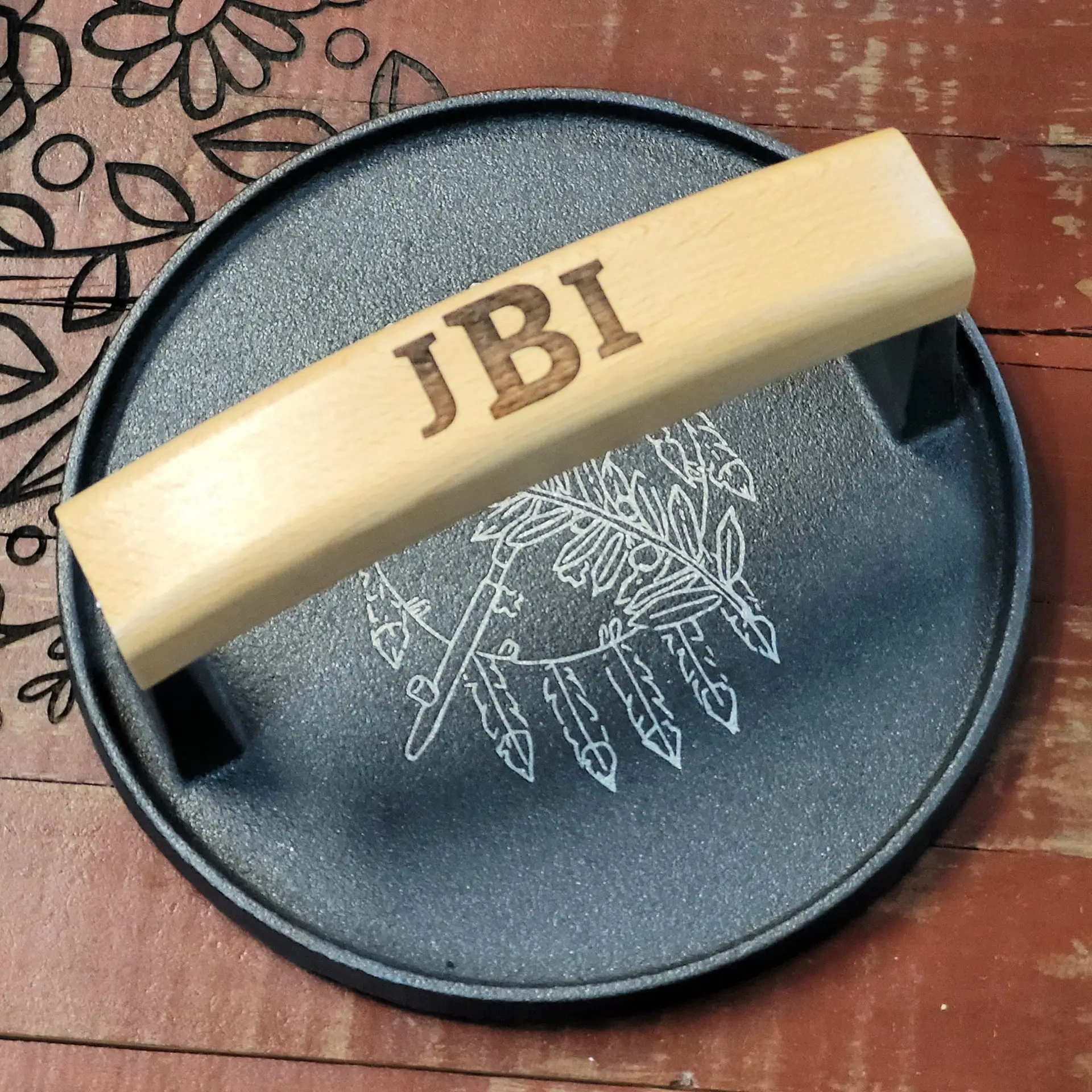 Personalized Cast Iron Burger Smasher: Engraved Grilling Anniversary Gift - Image 2
