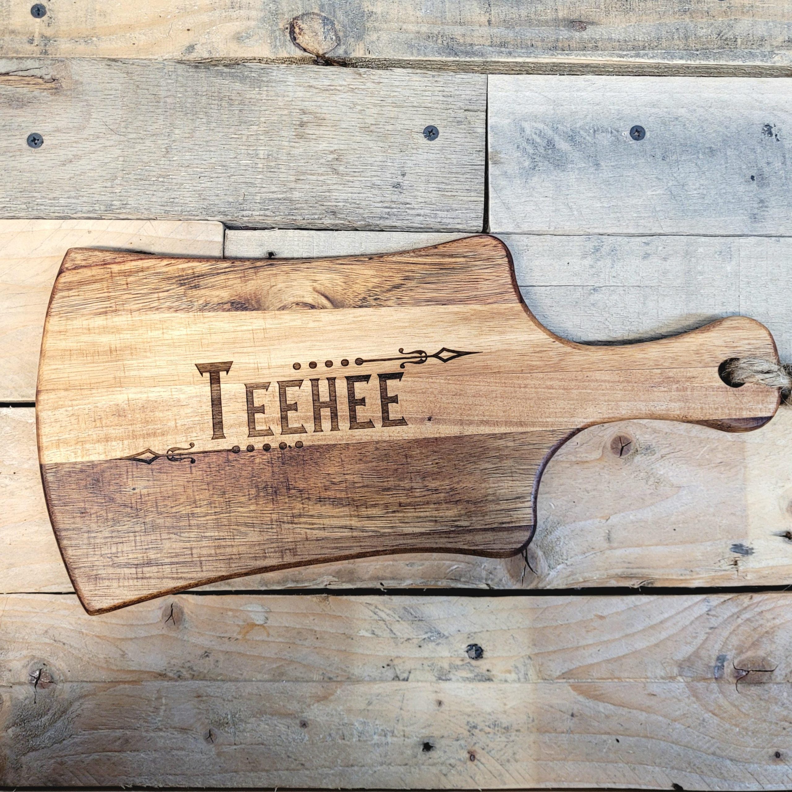 Personalized Acacia Wood Serving Board: Engraved Anniversary Gift - Image 7