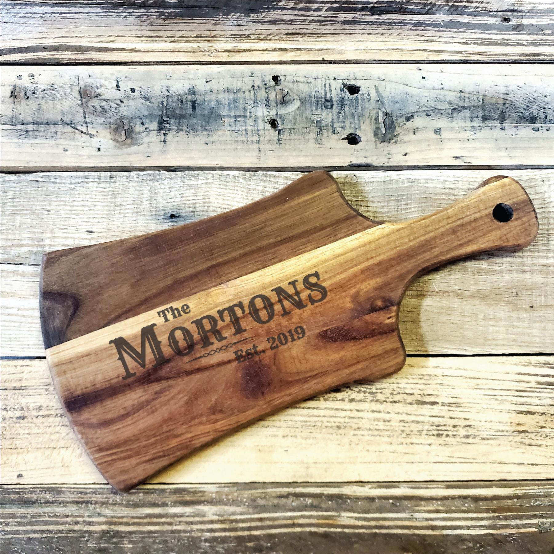 Personalized Acacia Wood Serving Board: Engraved Anniversary Gift - Image 4
